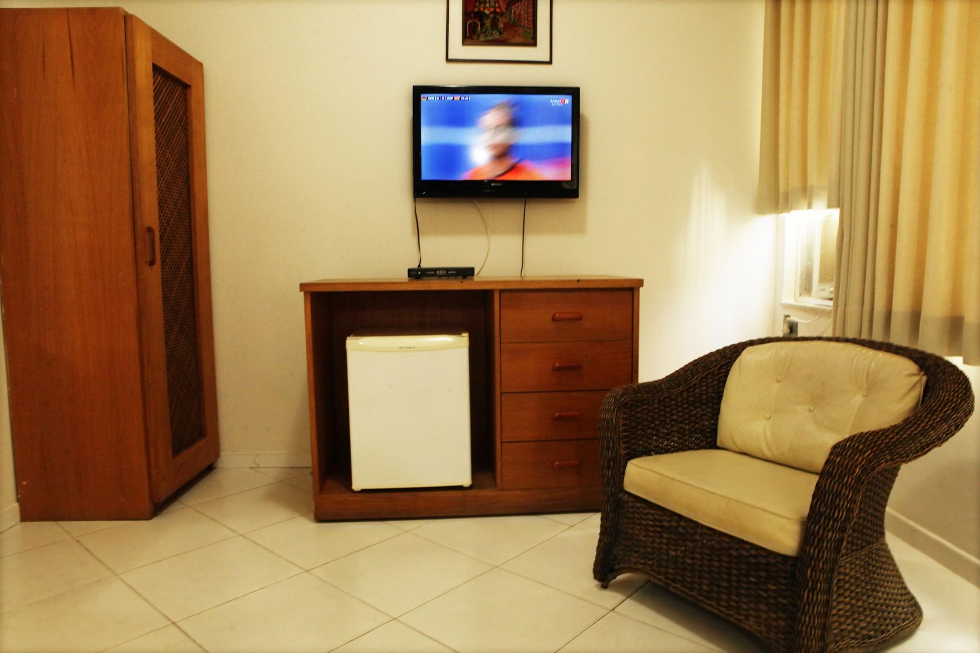 Hotel Novo Biarritz Copacabana Рио де Жанейро Екстериор снимка