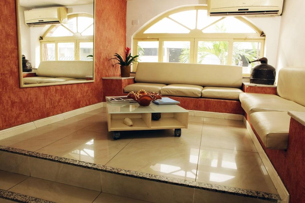 Hotel Novo Biarritz Copacabana Рио де Жанейро Екстериор снимка